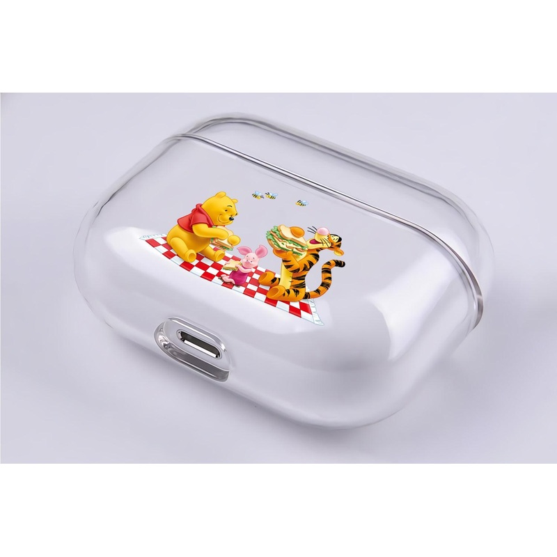 Winnie the Pooh on a Picnic Protective Clear Case Cover For Apple Airpod Pro 2
